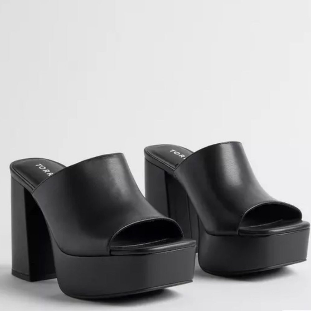 Platform Heel Sandal (wide)